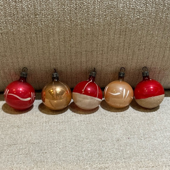 Antique Mini Hand Painted Glass Ornaments Lot of 5 - Picture 4 of 9